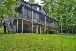 Exterior - Modern Cabin 25 Min to Asheville/10 to Lake Lure (Gerton)
