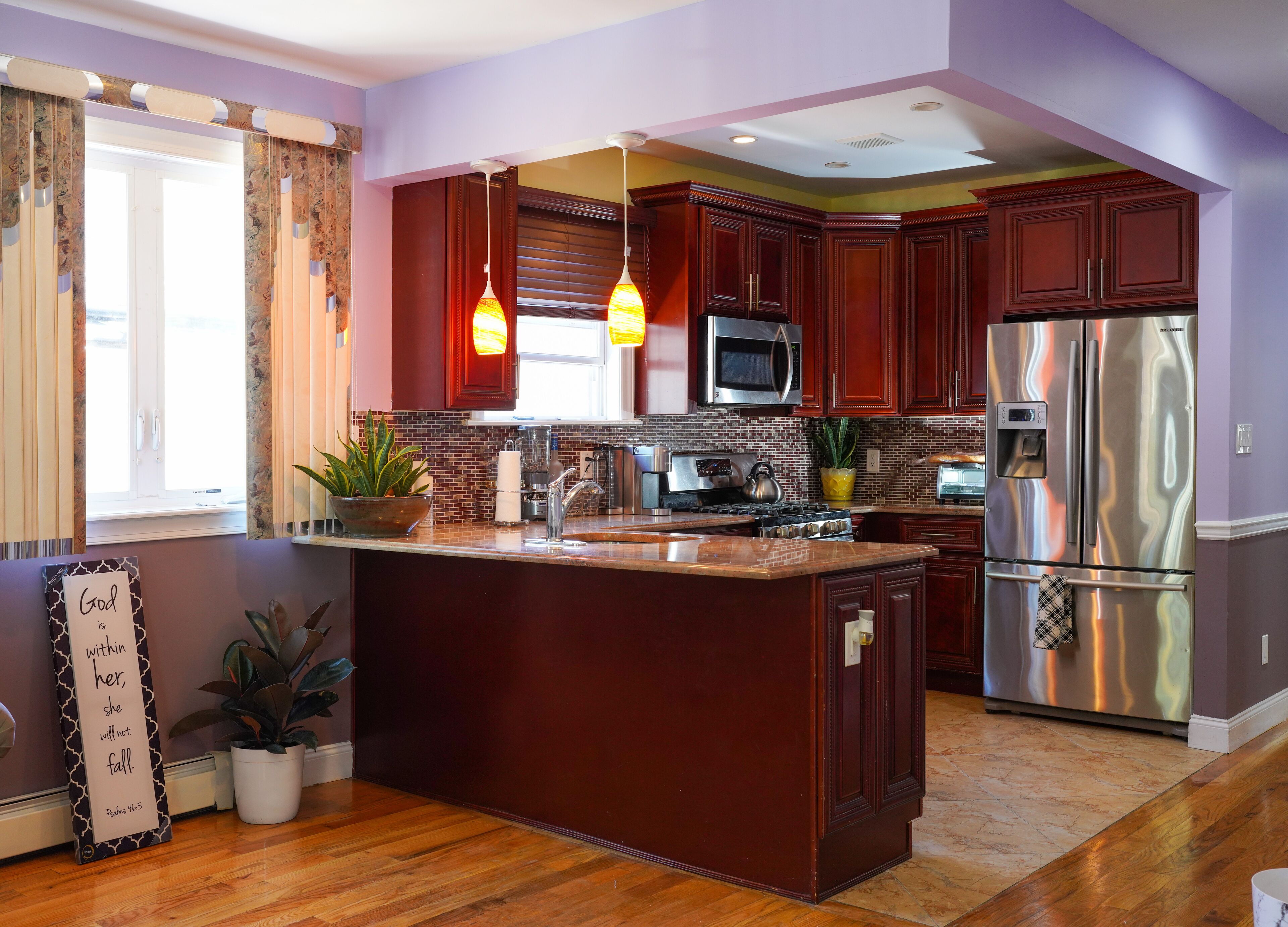 ثلاجة، ميكروويف، فرن، موقد طهي مسطح