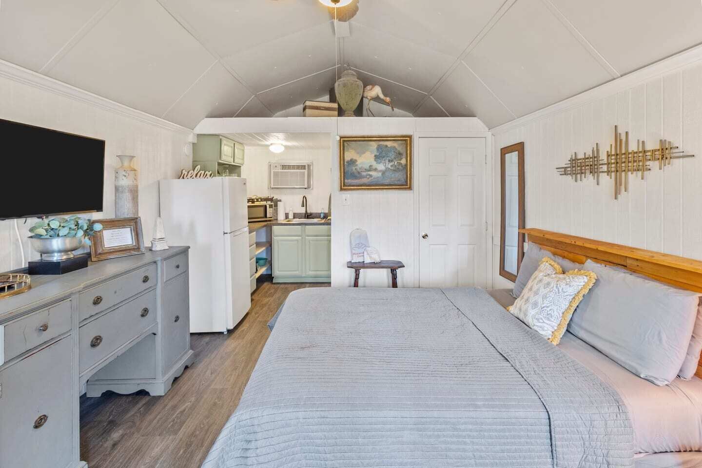 1 chambre, bureau, Wi-Fi gratuit, draps fournis