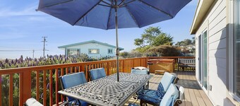 Oceanside Home Short Walk to Two Beaches w/Free WiFi, Private Hot Tub, & Deck