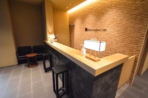 Reception - Rinn Horikawa Gojo (Kyoto)
