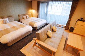 Deluxe Twin Room, Non Smoking | In-room safe, desk, blackout drapes, free WiFi - Rinn Horikawa Gojo (Kyoto)