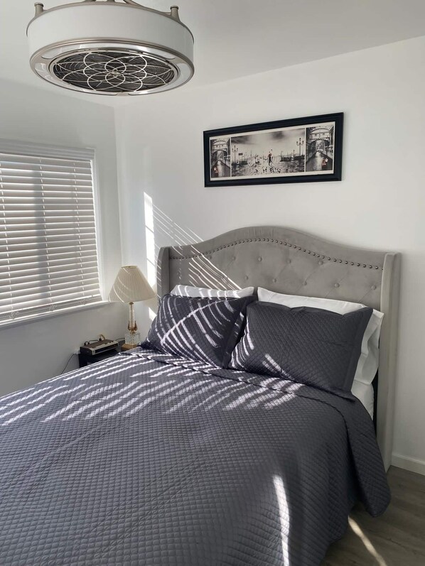 3 bedrooms, iron/ironing board, WiFi