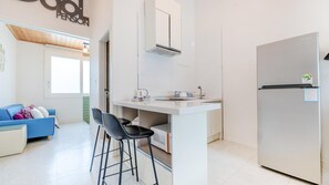 Basic Room, 1 Bedroom (Olraedong sea(spa)) | 1 bedroom, free WiFi - Gangneung Olraeendaol Spa Pension (Gangneung)