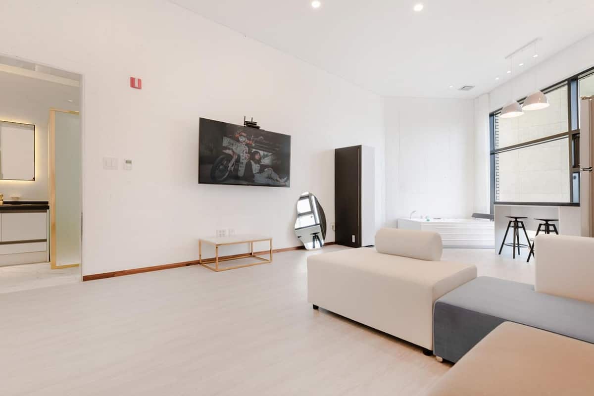 Basic Room, 1 Bedroom (203(Spa)) | 1 bedroom, free WiFi