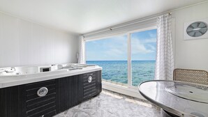 Basic Room, 1 Bedroom (STORY1(Spa,Ocean view)) | 1 bedroom, WiFi (free) - Ganghwa Alljae Pension (Incheon)