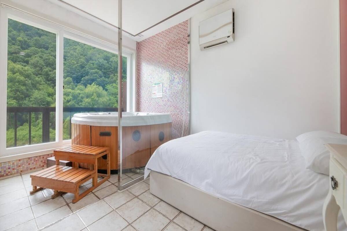 Kamar Basic, 1 kamar tidur (A-203 (SPA,nopet)) | 1 kamar tidur dan Wi-Fi gratis