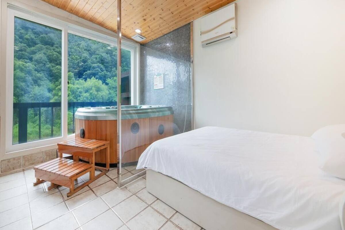 Kamar Basic, 1 kamar tidur (A-202 (SPA,nopet)) | 1 kamar tidur dan Wi-Fi gratis