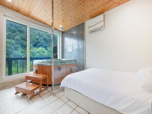 1 bedroom, free WiFi - Gapyeong Uhnenal Pension (Gapyeong)