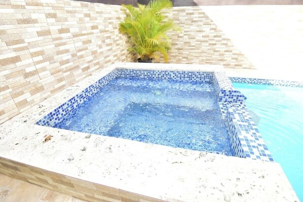 Alberca al aire libre