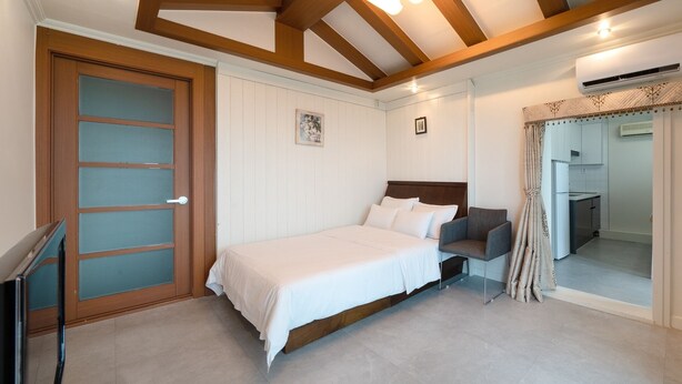 Habitación básica, 1 habitación (channoeul (spa)) | 1 habitación y wifi gratis