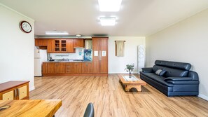 Basic Room, 1 Bedroom (nakjo)