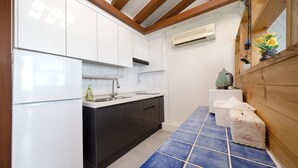 Habitación básica, 1 habitación (channoeul (spa)) | 1 habitación y wifi gratis