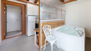 Habitación básica, 1 habitación (channoeul (spa)) | 1 habitación y wifi gratis