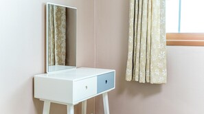 Basic Room, 1 Bedroom (noeul) | 1 bedroom, free WiFi - Ganghwa Nakjo Tema spa Pension (Incheon)