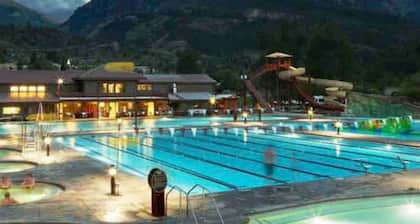 "Updated 1 bed 1 bath Downtown Ouray Condo w/AC.”