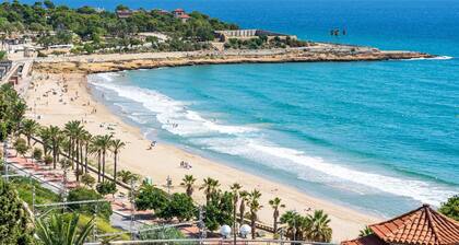 Apartment in TGN historic center only 450m beach