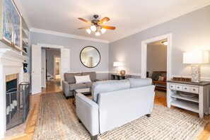 Imagen sin descripción, 5 de 45, botón