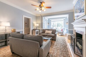 Imagen sin descripción, 4 de 45, botón