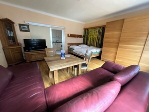 1 chambre, literie fournie