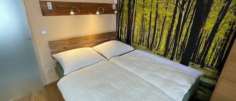 1 habitación y ropa de cama