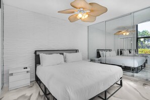 1 bedroom, iron/ironing board, WiFi, bed sheets - Ground Floor Condo | 2-Min Walk to Beach | Pools | Tennis | Shuffleboard | Sleeps 4 | WiFi! (Santa Rosa Beach)