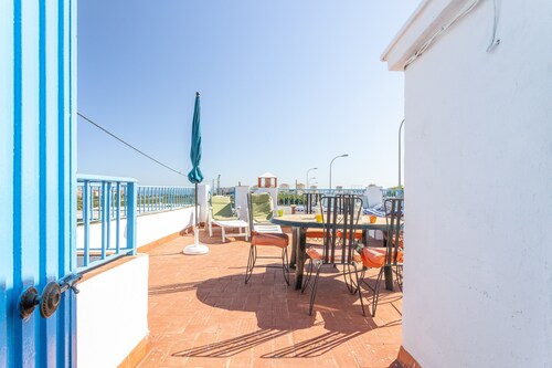 "Casa de la Vega" mit Meer- und Bergblick, Balkon, Klimaanlage und WLAN