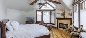 House, 4 Bedrooms