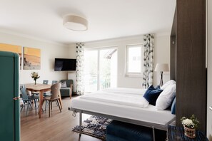 Comfort Apartment | Individually decorated, individually furnished, blackout drapes - HOMEBOUND APARTMENTS Salzburg city II (Salzburg)