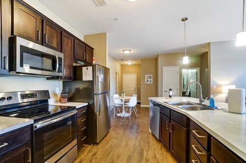 1st Floor Monthly 2BR | W/D | <30m to Honda + OSU