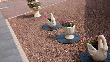 Enceinte de lâhĂ©bergement