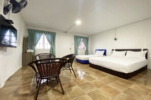 Triple Room, Private Bathroom | Free WiFi, bed sheets