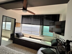 1 bedroom, iron/ironing board, free WiFi, bed sheets - Sea view Rijeka Fiorino Apartment (Rijeka)