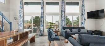 OCEAN VIEW, ADA, Pets Ok, Walk to beach, Fenced Yard (AfterDune)