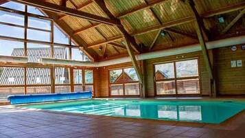 Piscine couverte, piscine chauffée