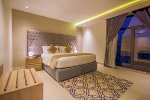 Egyptian cotton sheets, premium bedding, down comforters, pillowtop beds - THE ADDRESS PALACE HOTEL & APARTMENT (Dammam)