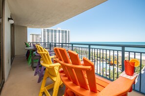 Property grounds - Oceanviews-Steps 2 Beach-Stunning-MultiBalconies-Gated Community-Pool/Hottub (Myrtle Beach)