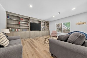 Smart TV, table football, ping pong, books