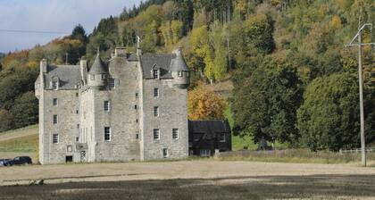 Struan House