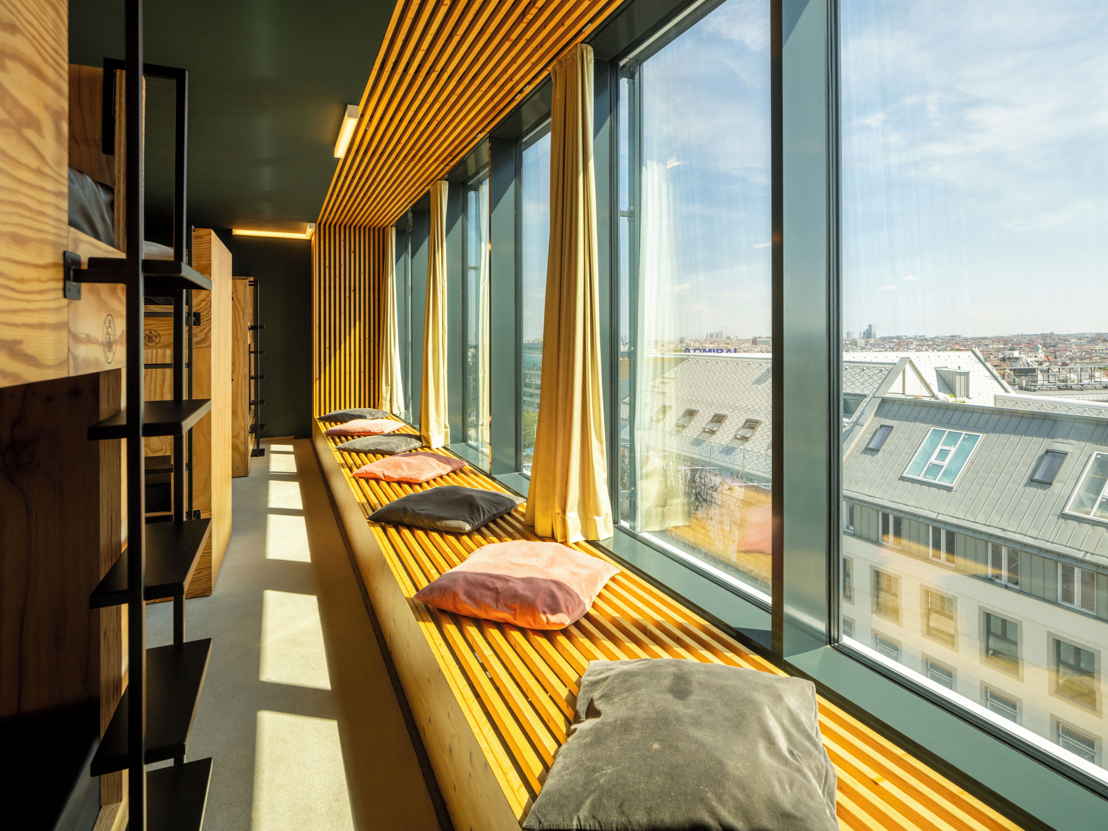 Kamer, privébadkamer (10 persons) | Geluiddichte muren, gratis wifi, beddengoed