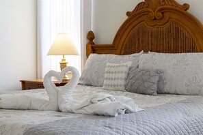 4 Schlafzimmer, Bügeleisen/Bügelbrett, kostenloses WLAN, Bettwäsche