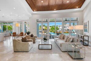 Smart TV, offices, printers