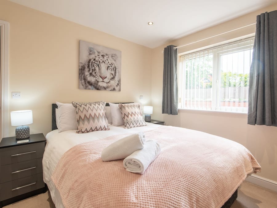 Apartment, Private Bathroom | Room amenity