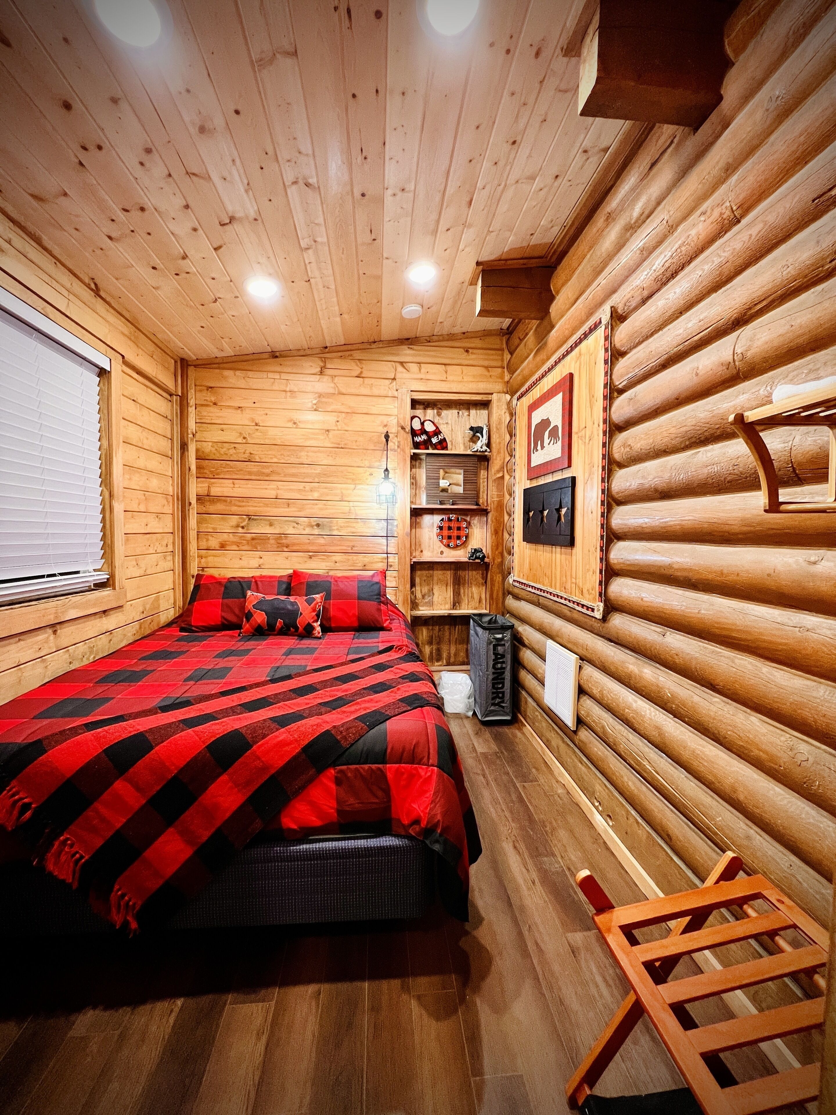 10 Schlafzimmer, Schreibtisch, Bügeleisen/Bügelbrett, kostenloses WLAN