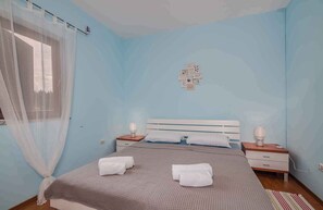 3 makuuhuonetta, internet