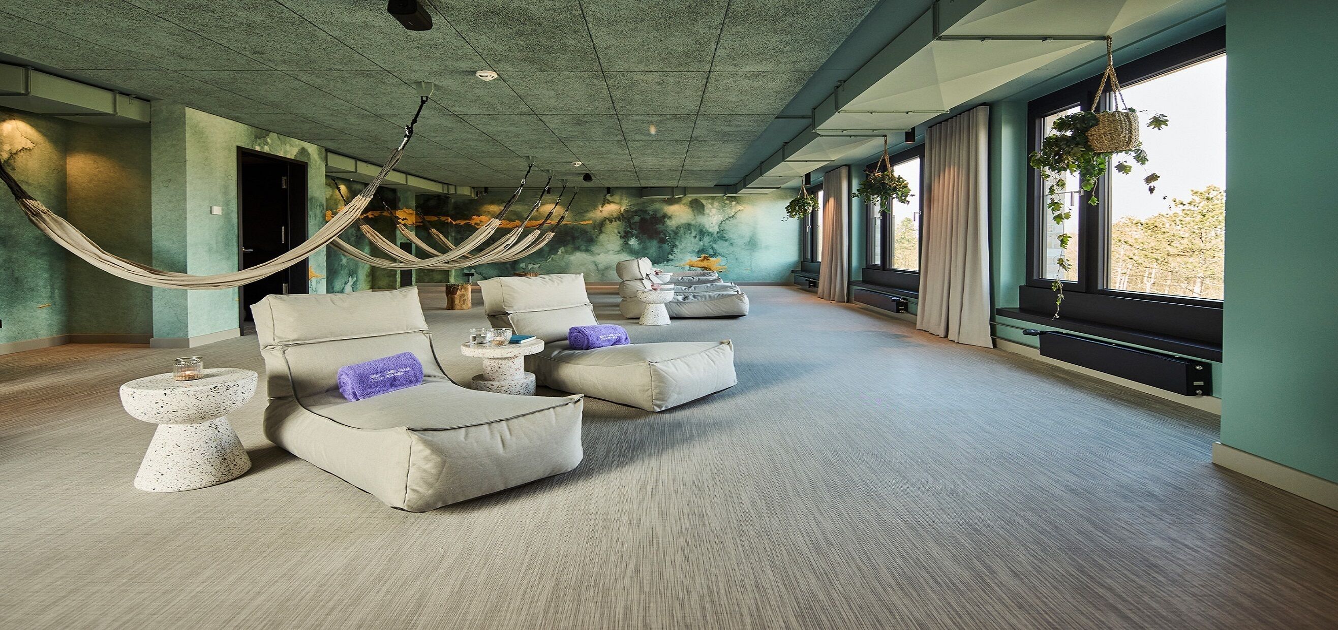 body treatments, body scrubs, facials, massages