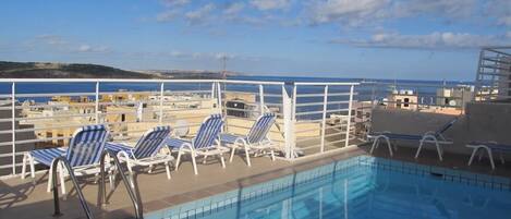 Pool på takterrassen