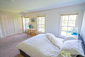 5 chambres, bureau, fer et planche à repasser, Wi-Fi gratuit