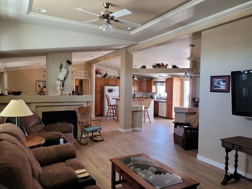 Your Desert Retreat...pets welcomed.
Long-term renter discounts available.