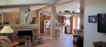 Your Desert Retreat...pets welcomed.
Long-term renter discounts available.